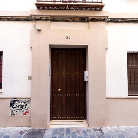 Holi-Rent Gonzalez Cuadrado Apartment Seville Exterior photo