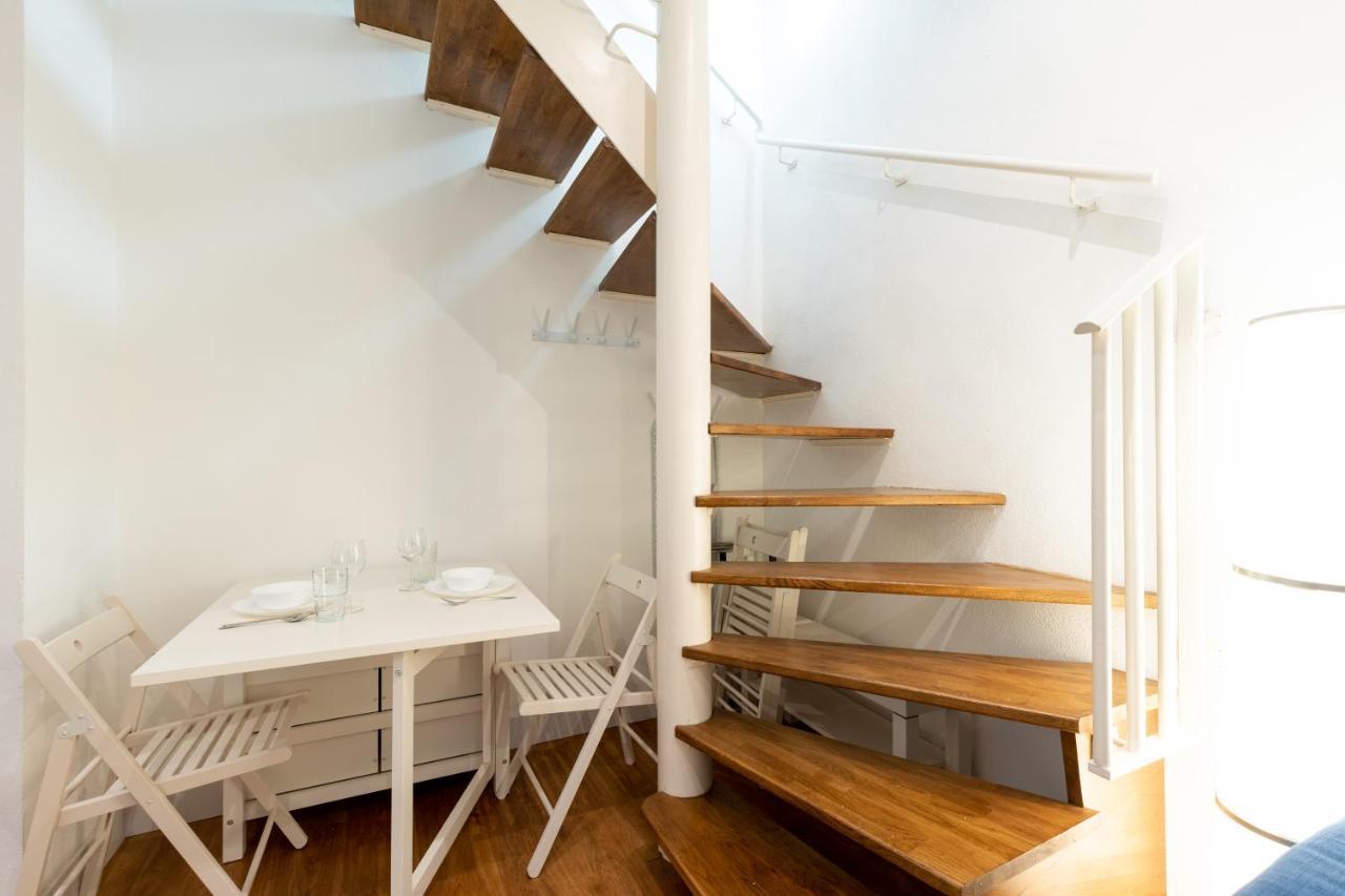 Holi-Rent Gonzalez Cuadrado Apartment Seville Exterior photo