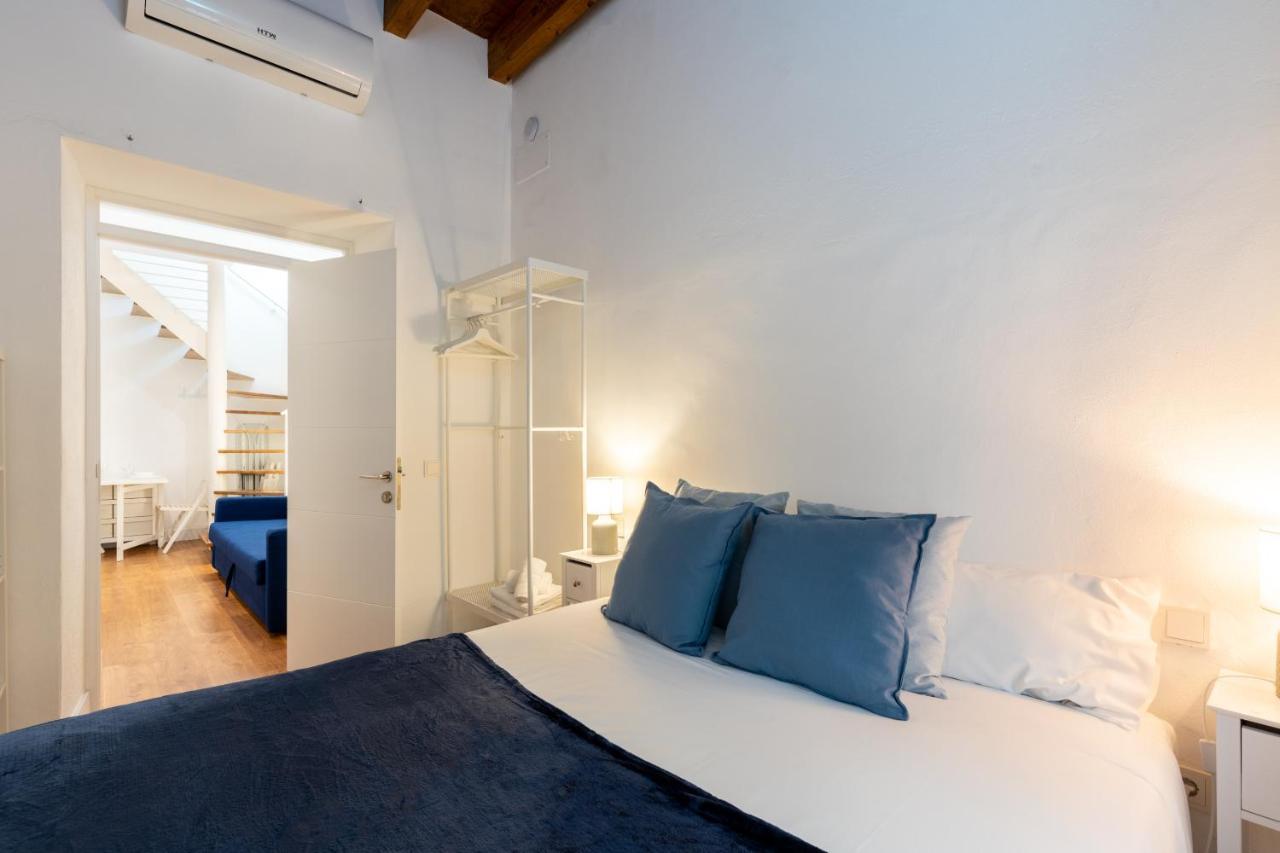 Holi-Rent Gonzalez Cuadrado Apartment Seville Exterior photo