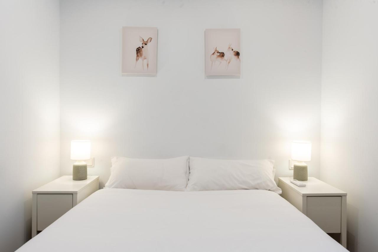 Holi-Rent Gonzalez Cuadrado Apartment Seville Exterior photo
